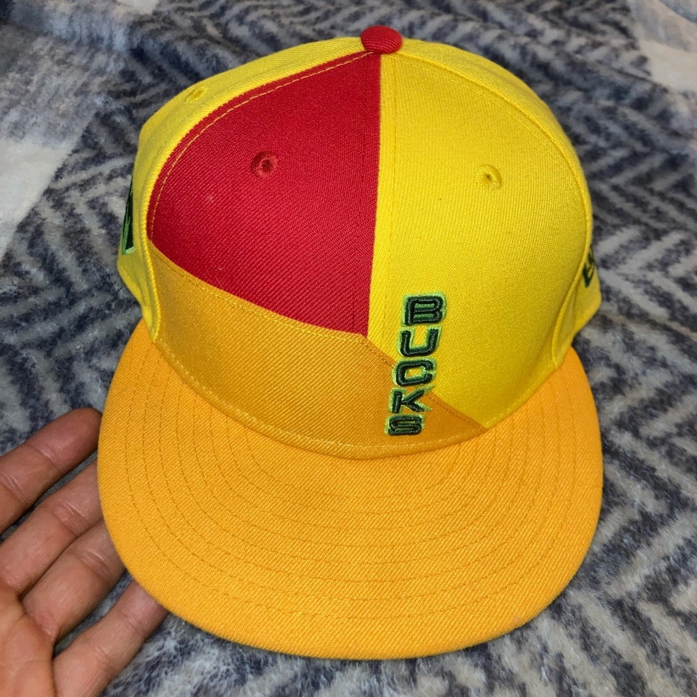 Milwaukee Bucks Snap Back